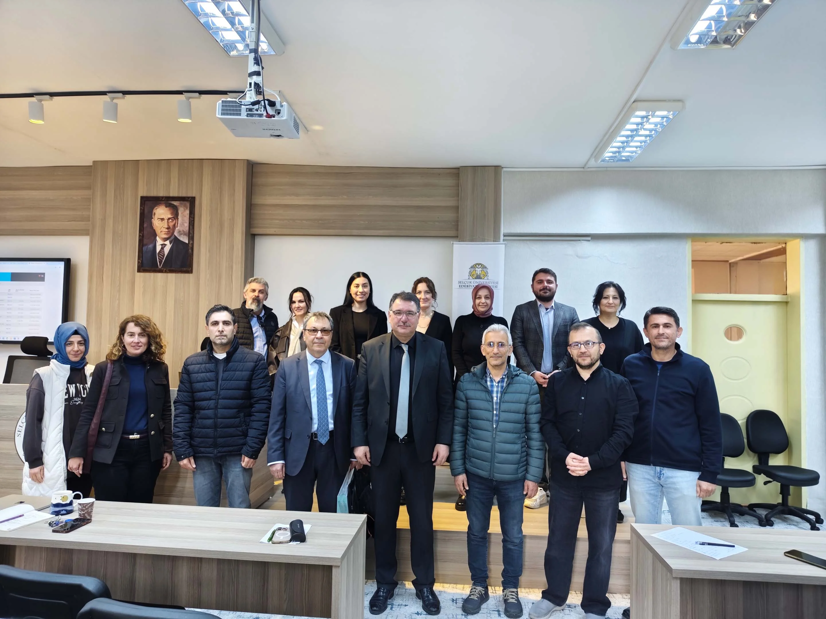 Akademik Üretkenlik Göz Doldurdu: Sayın Rektör Yardımcısı Zeki Bayramoğlu’ndan Felsefe Bölümü’ne Tebrik